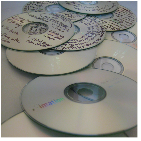 UK Consumers Finally Get Legal Right to Rip CDs DVD, Bluray Ripping